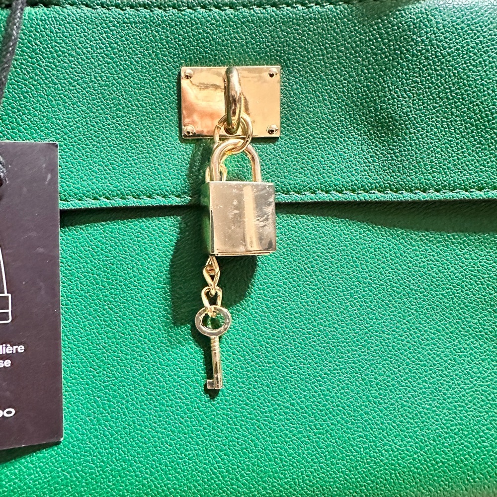 Aldo Elegant Green Handbag - Picture 5 of 11